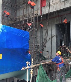 制造集团工厂搬迁新厂设备吊
